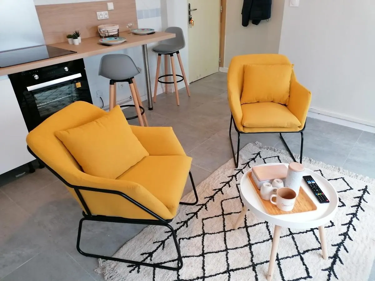 Coliving Les Petites Momes Appartement Et Studio Meubles Montelimar Apartment