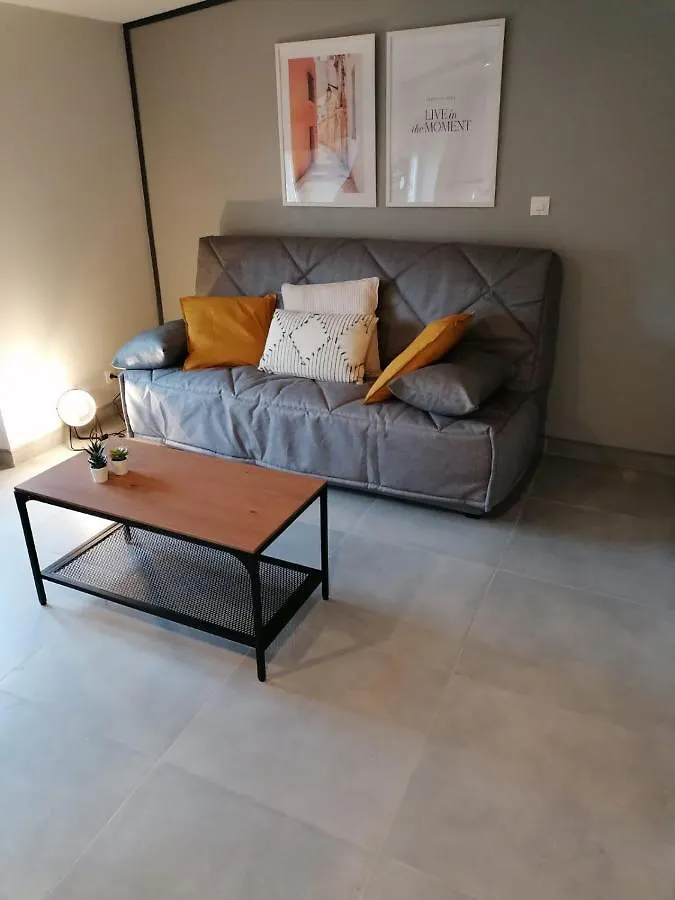 Apartment Coliving Les Petites Momes Appartement Et Studio Meubles Montelimar