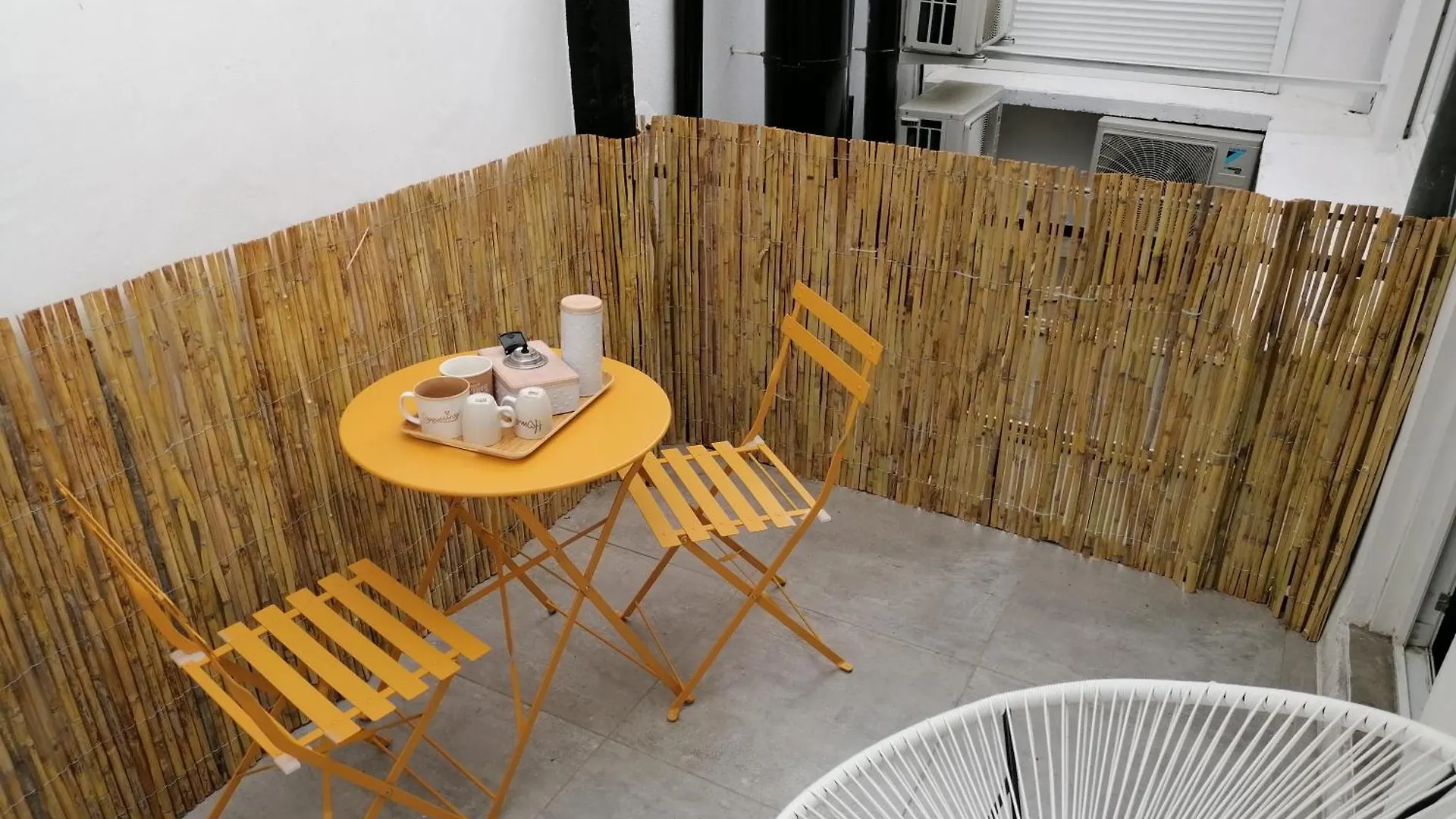 Coliving Les Petites Momes Appartement Et Studio Meubles Montelimar Apartment