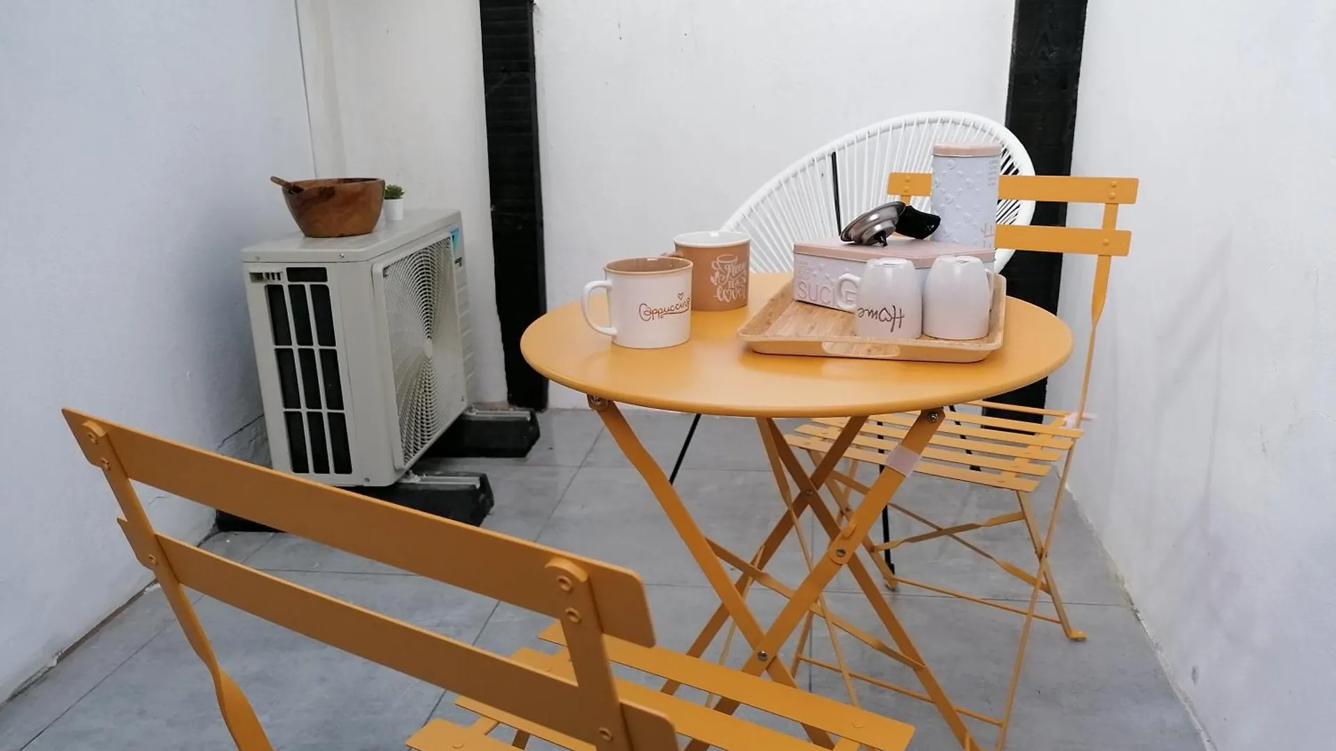Coliving Les Petites Momes Appartement Et Studio Meubles Montelimar Apartment