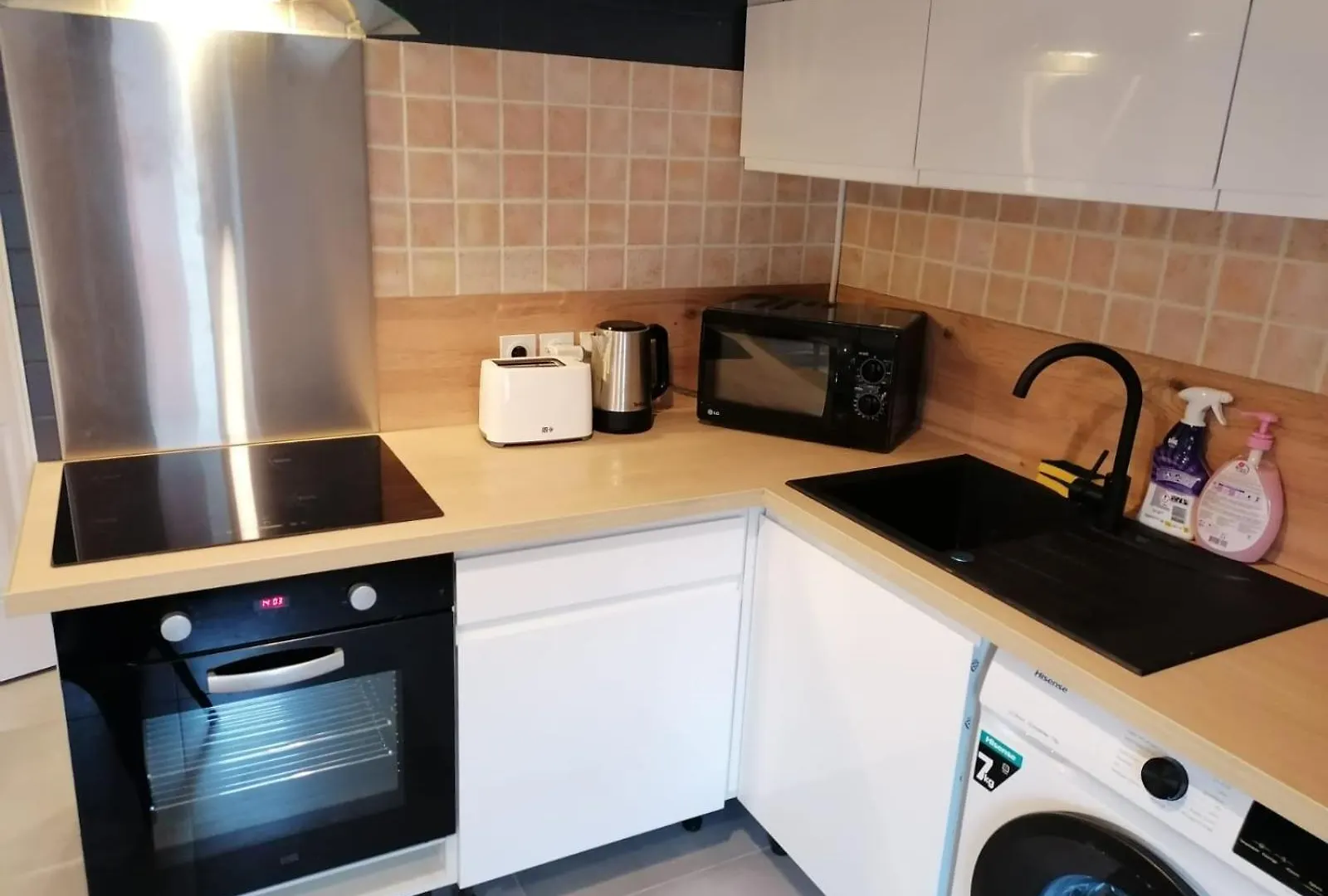 Apartment Coliving Les Petites Momes Appartement Et Studio Meubles Montelimar